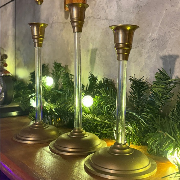 Vintage Lucite & Brass Candlesticks Set of 3 Hollywood Regency Palm Beach Glam - Picture 7 of 17